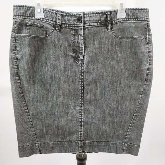 Kenneth Cole Reaction Denim Skirt - Picture 1 of 4